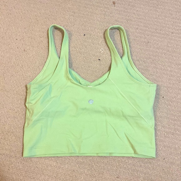 Barley worn, In great shape - Picture 2 of 2